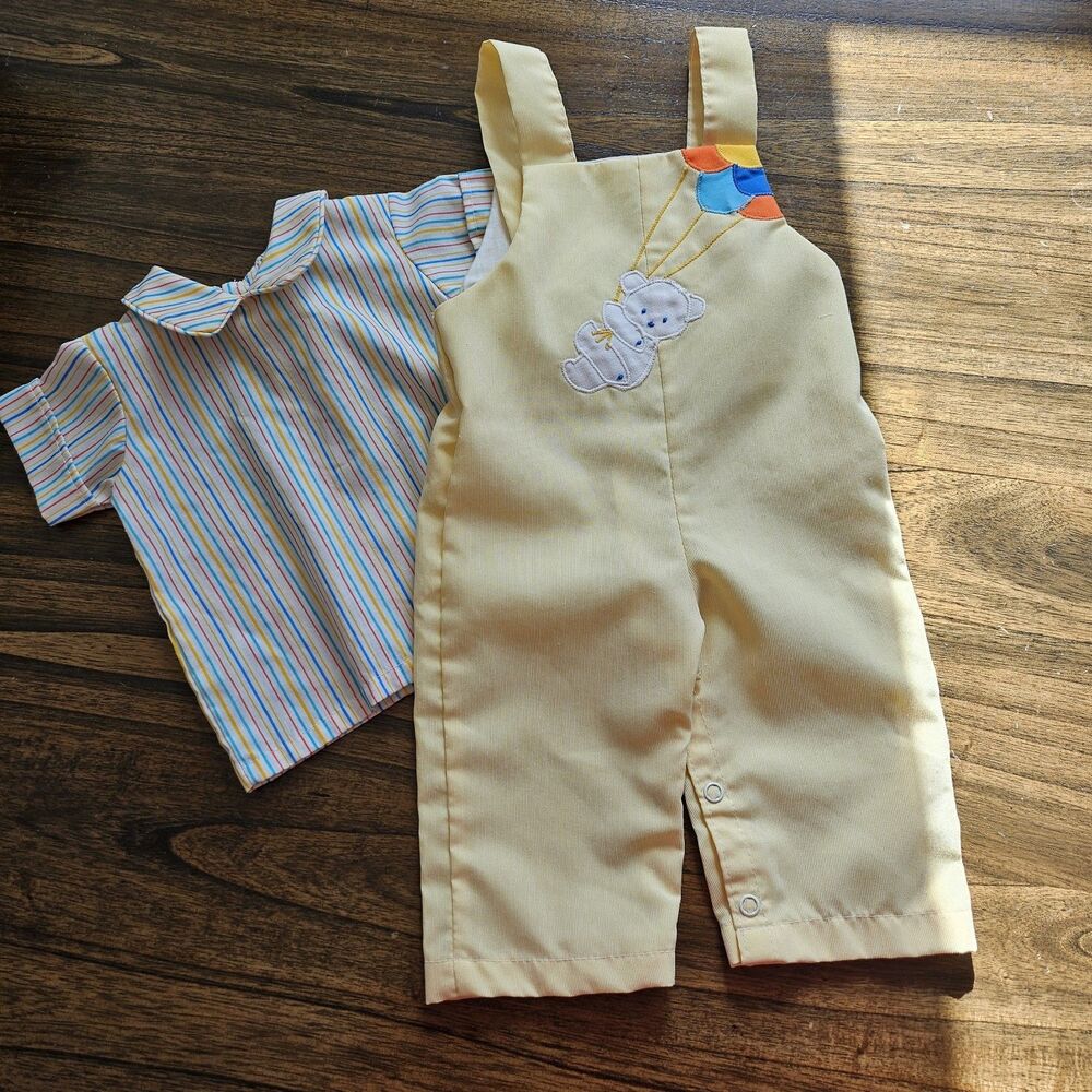 Yellow and multi-colored baby unisex 2-piece outfit, size 3-6m. EUC. Made in USA